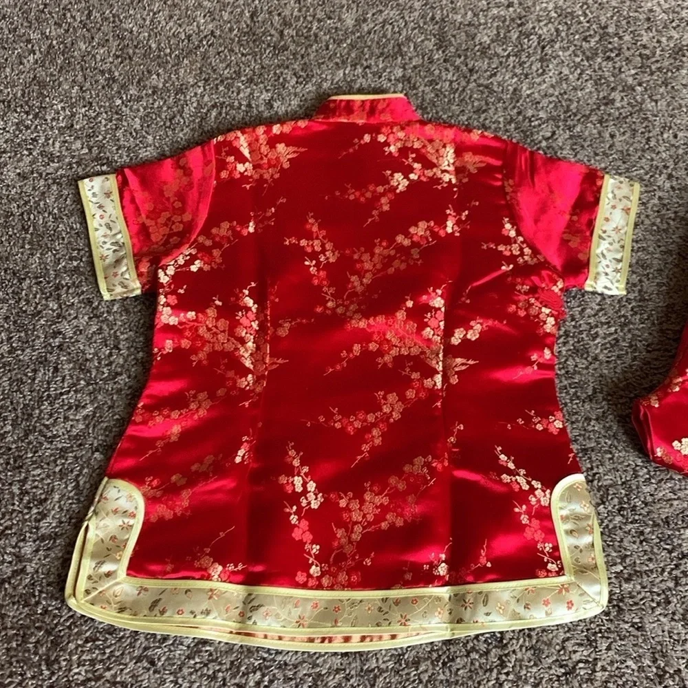 Vintage Double Peach 2 piece Asian outfit Size 10 Red and champagne color